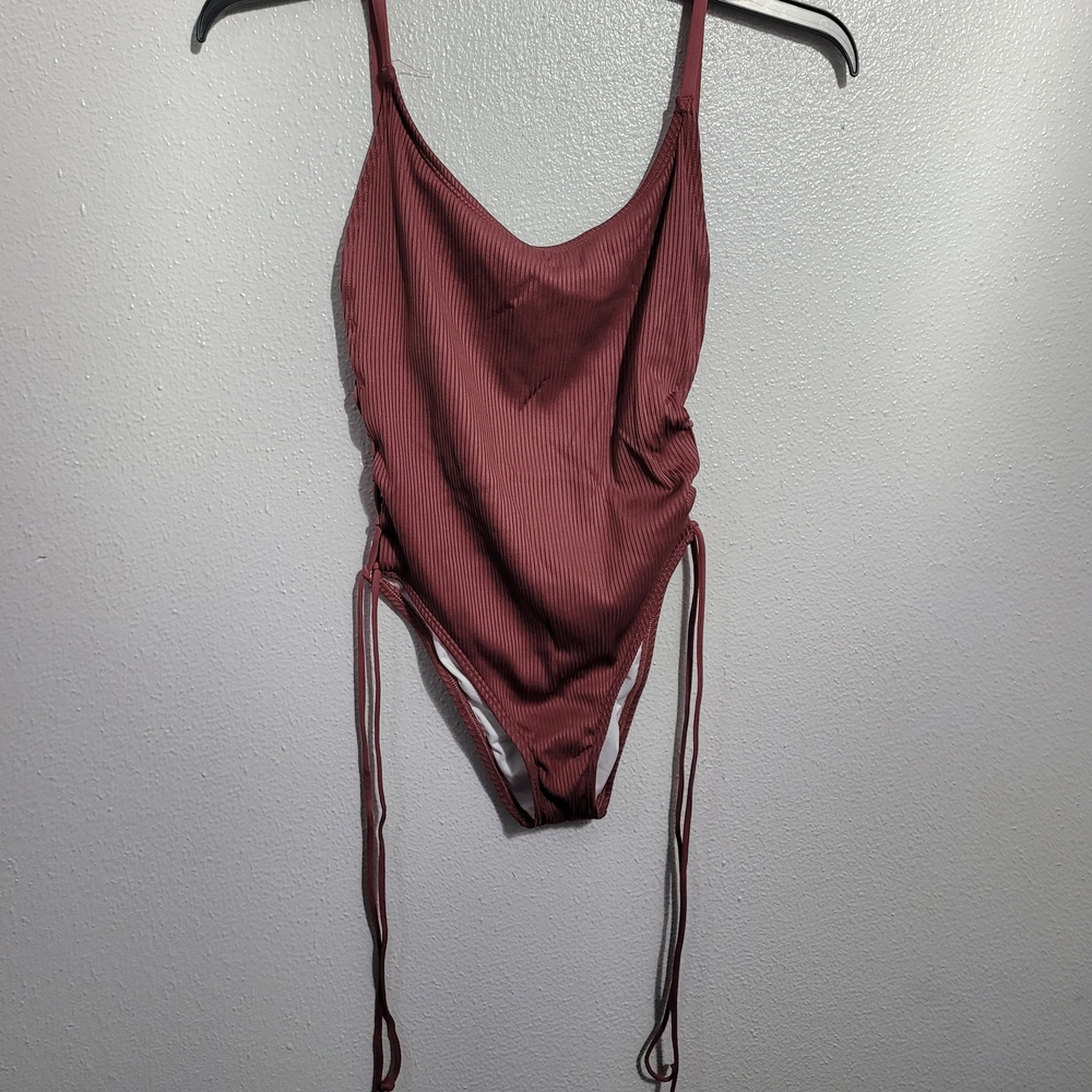 PINK Victoria's Secret in Dusty Rose